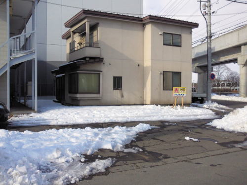 帯広市西8南8